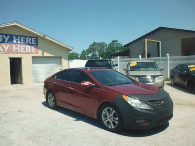 2013 Hyundai Sonata in Holiday, FL 34690 - 18023189