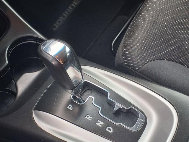 2017 Dodge Journey in Troy, IL 62294-1376 - 18023192 8