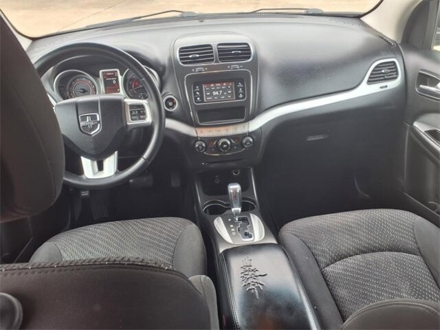 2017 Dodge Journey in Troy, IL 62294-1376 - 18023192 5