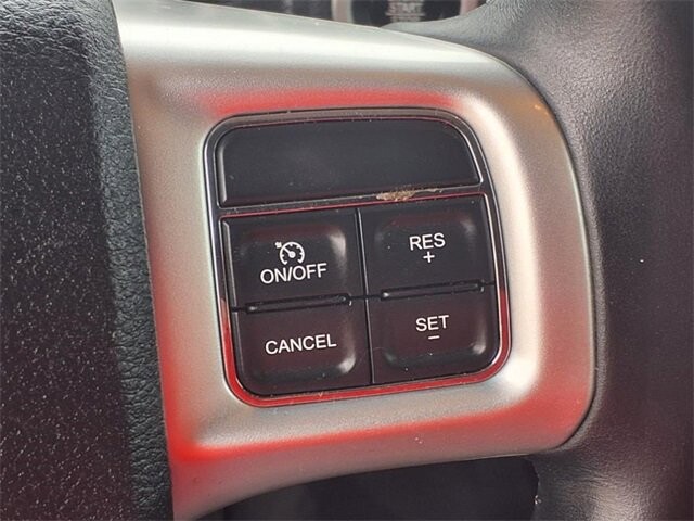 2017 Dodge Journey in Troy, IL 62294-1376 - 18023192 12