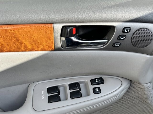 2005 Lexus ES 330 in Birmingham, AL 35215 - 18023201 25