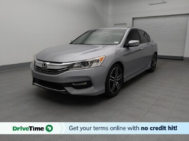 2017 Honda Accord in Gladstone, MO 64118