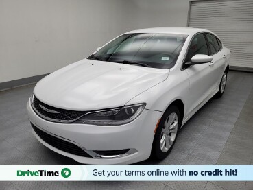 2015 Chrysler 200 in Midlothian, IL 60445