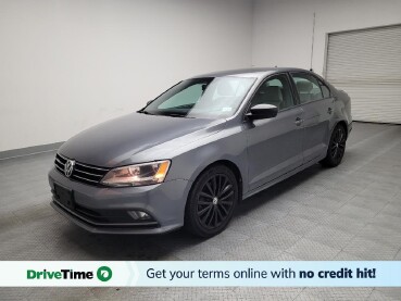 2016 Volkswagen Jetta in Downey, CA 90241