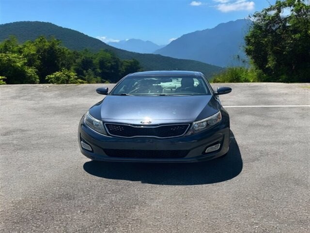 2015 Kia Optima in COSTA MESA, CA 92626 - 18023444 4