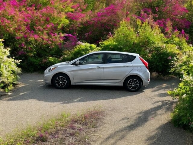 2017 Hyundai Accent in COSTA MESA, CA 92626 - 18023445 2