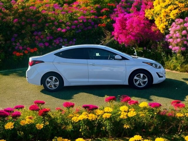 2015 Hyundai Elantra in COSTA MESA, CA 92626 - 18023451 3