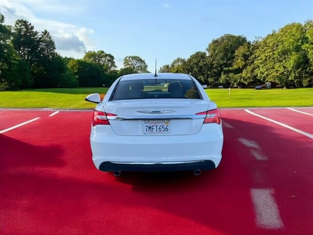 2014 Chrysler 200 in COSTA MESA, CA 92626 - 18023452 8