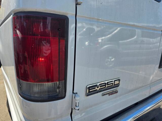 2011 Ford E-350 and Econoline 350 in Blauvelt, NY 10913 - 18023483 22