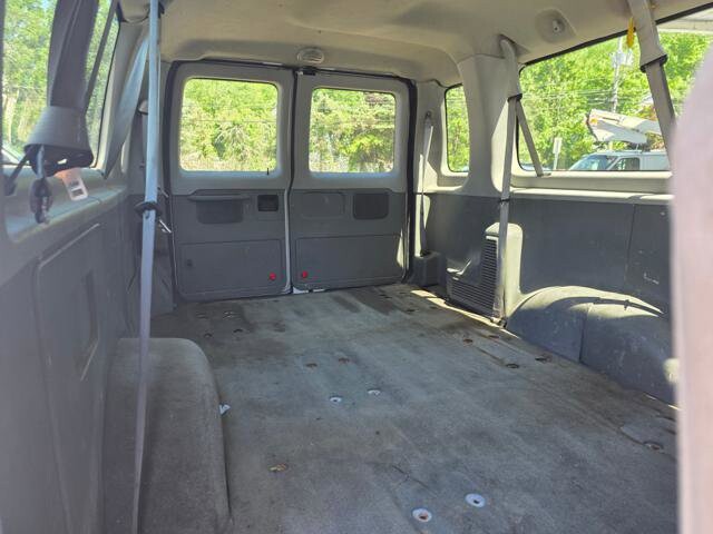 2011 Ford E-350 and Econoline 350 in Blauvelt, NY 10913 - 18023483 26