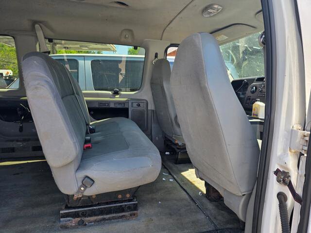2011 Ford E-350 and Econoline 350 in Blauvelt, NY 10913 - 18023483 27