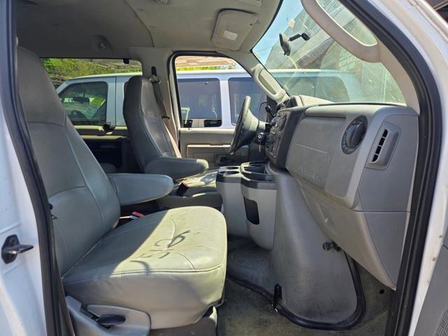 2011 Ford E-350 and Econoline 350 in Blauvelt, NY 10913 - 18023483 29