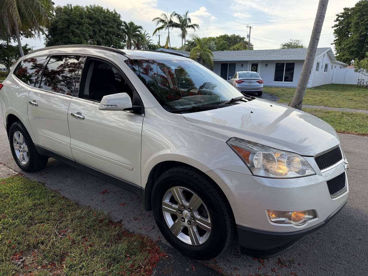 2012 Chevrolet Traverse in Hollywood, FL 33023-1906 - 18023562 32