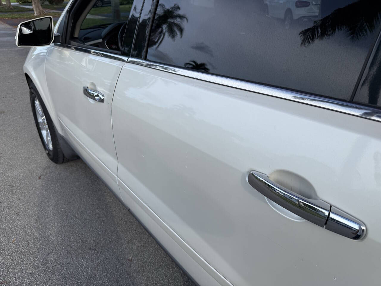 2012 Chevrolet Traverse in Hollywood, FL 33023-1906 - 18023562 30