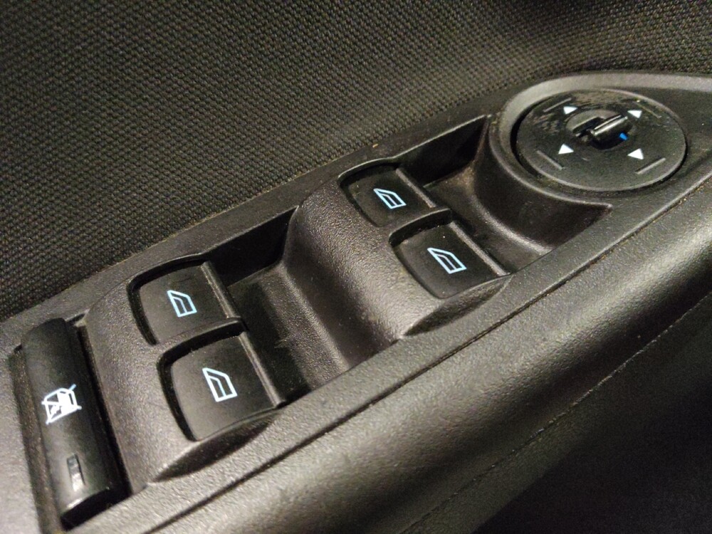 2018 Ford Focus in Mesa, AZ 85210 - 18023707 27