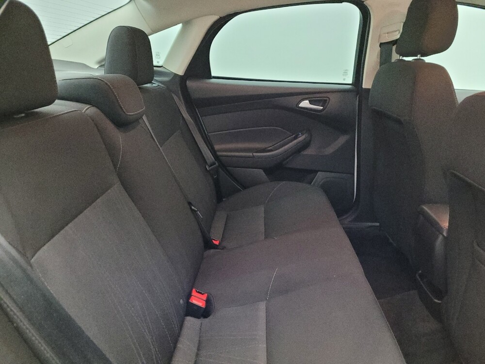 2018 Ford Focus in Mesa, AZ 85210 - 18023707 19