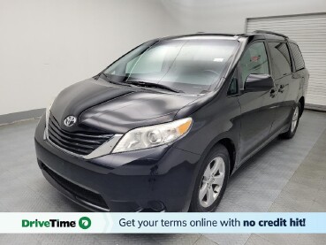 2017 Toyota Sienna in Peoria, IL 61615