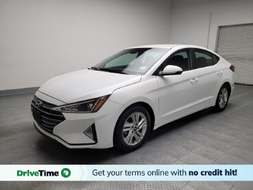 2020 Hyundai Elantra in Riverside, CA 92504