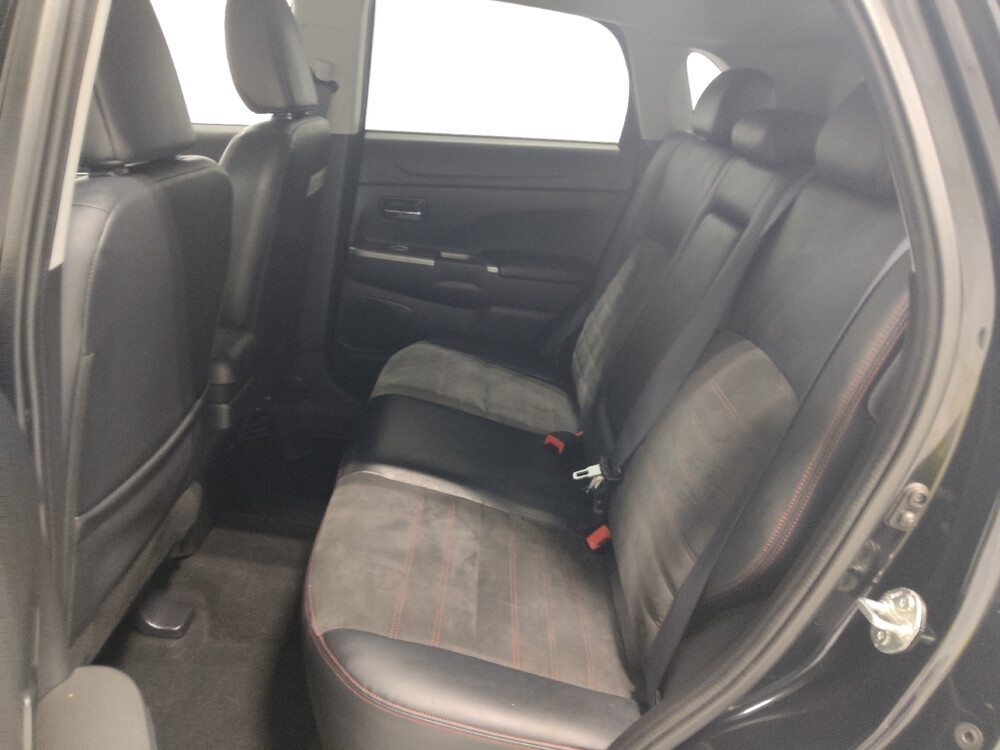 2018 Mitsubishi Outlander Sport in Columbus, OH 43228 - 18024156 18