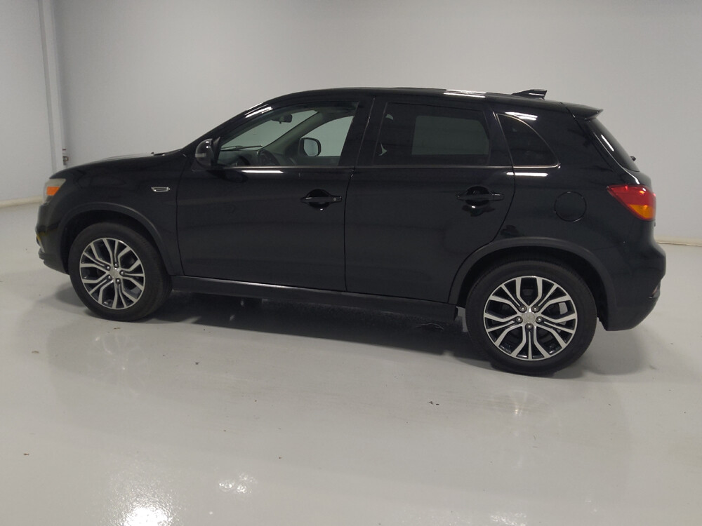 2018 Mitsubishi Outlander Sport in Columbus, OH 43228 - 18024156 3