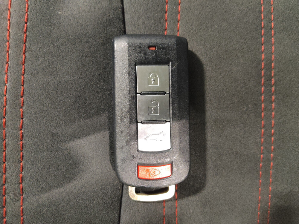 2018 Mitsubishi Outlander Sport in Columbus, OH 43228 - 18024156 31