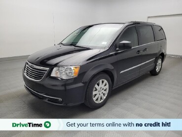 2016 Chrysler Town & Country in Fort Worth, TX 76116