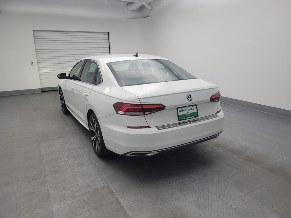 2022 Volkswagen Passat in Maple Heights, OH 44137 - 18024446 5