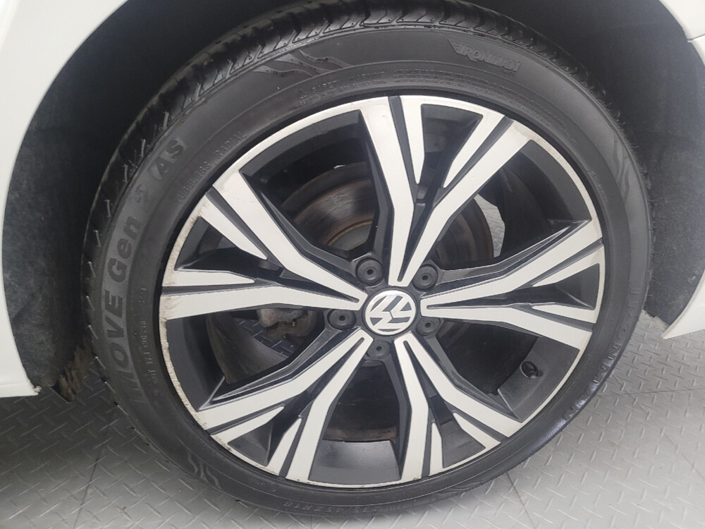 2022 Volkswagen Passat in Maple Heights, OH 44137 - 18024446 31