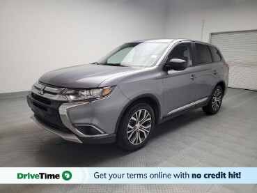 2017 Mitsubishi Outlander in Sacramento, CA 95821