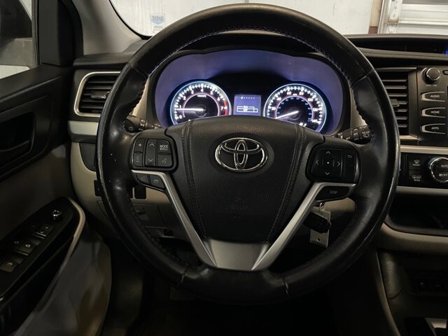 2014 Toyota Highlander in Conyers, GA 30094 - 18024515 12