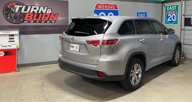 2014 Toyota Highlander in Conyers, GA 30094 - 18024515 4