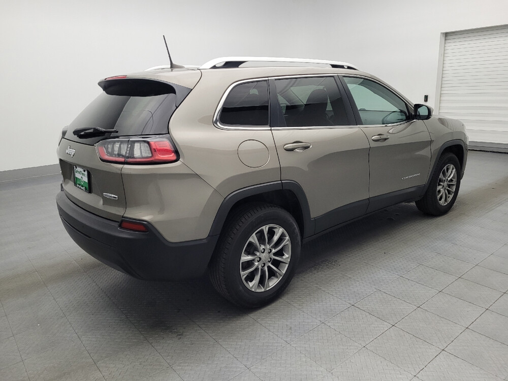 2019 Jeep Cherokee in Hialeah, FL 33014 - 18024791 10