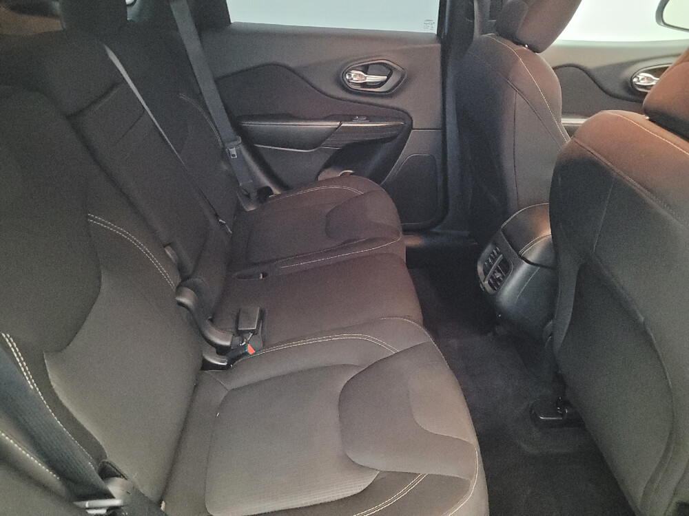 2016 Jeep Cherokee in Temple Hills, MD 20746 - 18025089 19