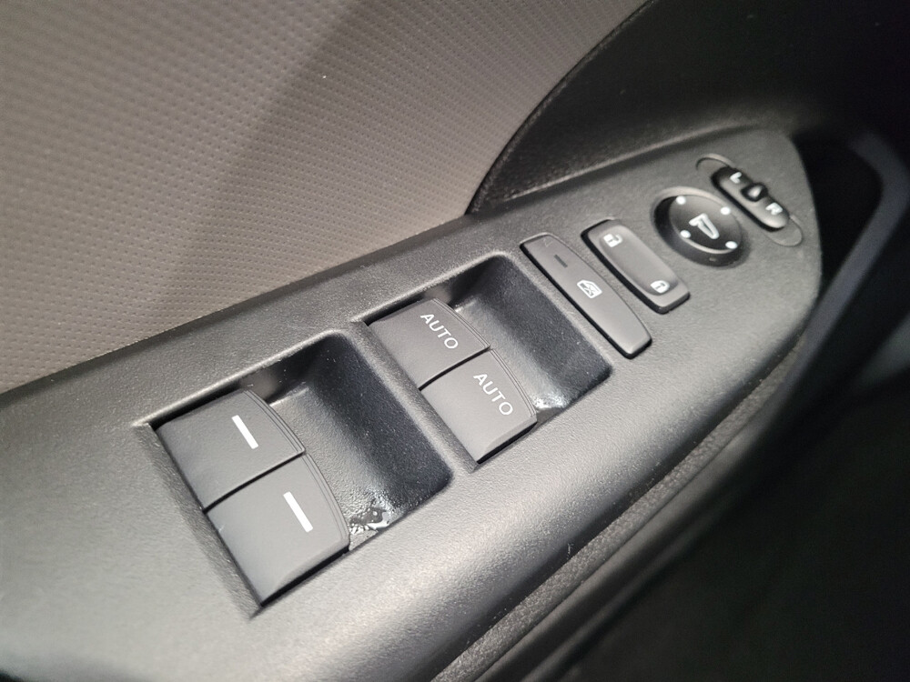 2016 Honda Civic in Miamisburg, OH 45342 - 18025259 27