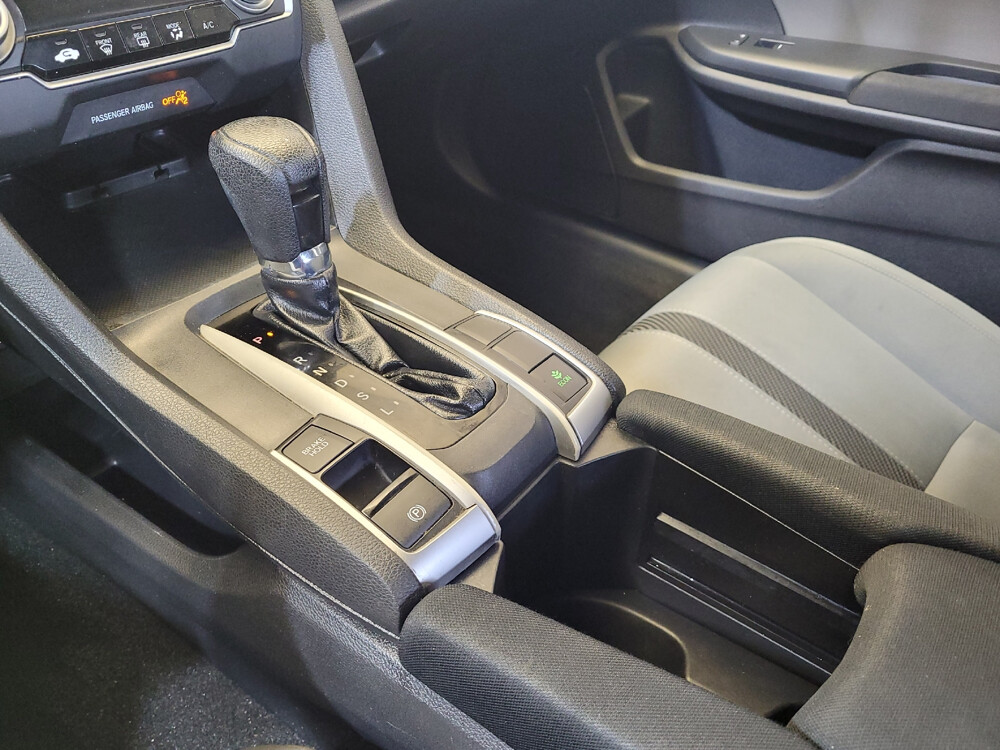 2016 Honda Civic in Miamisburg, OH 45342 - 18025259 26