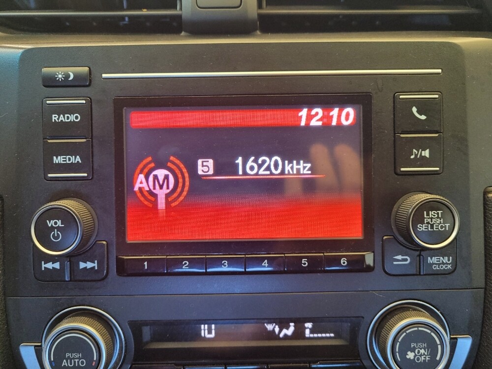 2016 Honda Civic in Miamisburg, OH 45342 - 18025259 25