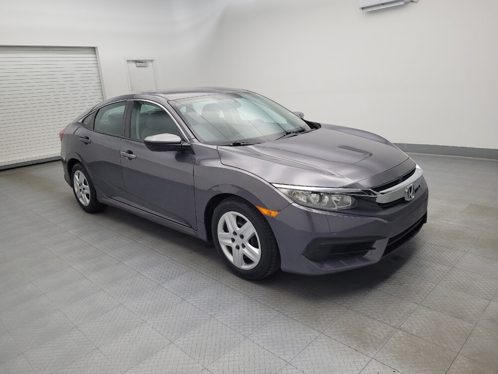 2016 Honda Civic in Miamisburg, OH 45342 - 18025259 11