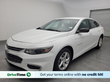 2018 Chevrolet Malibu in Live Oak, TX 78233
