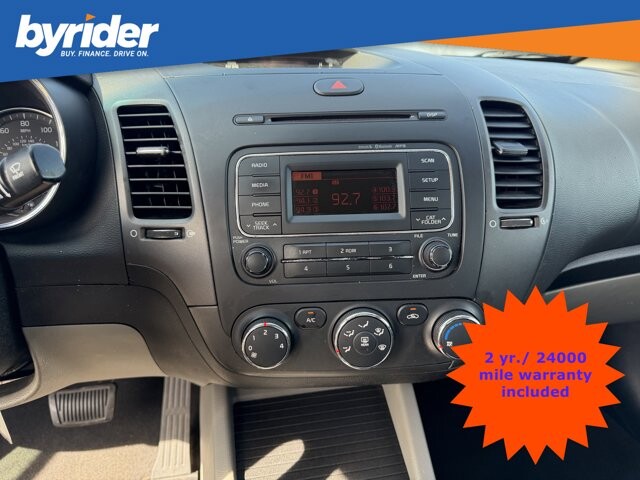 2015 Kia Forte in Conway, AR 72032 - 18025618 9