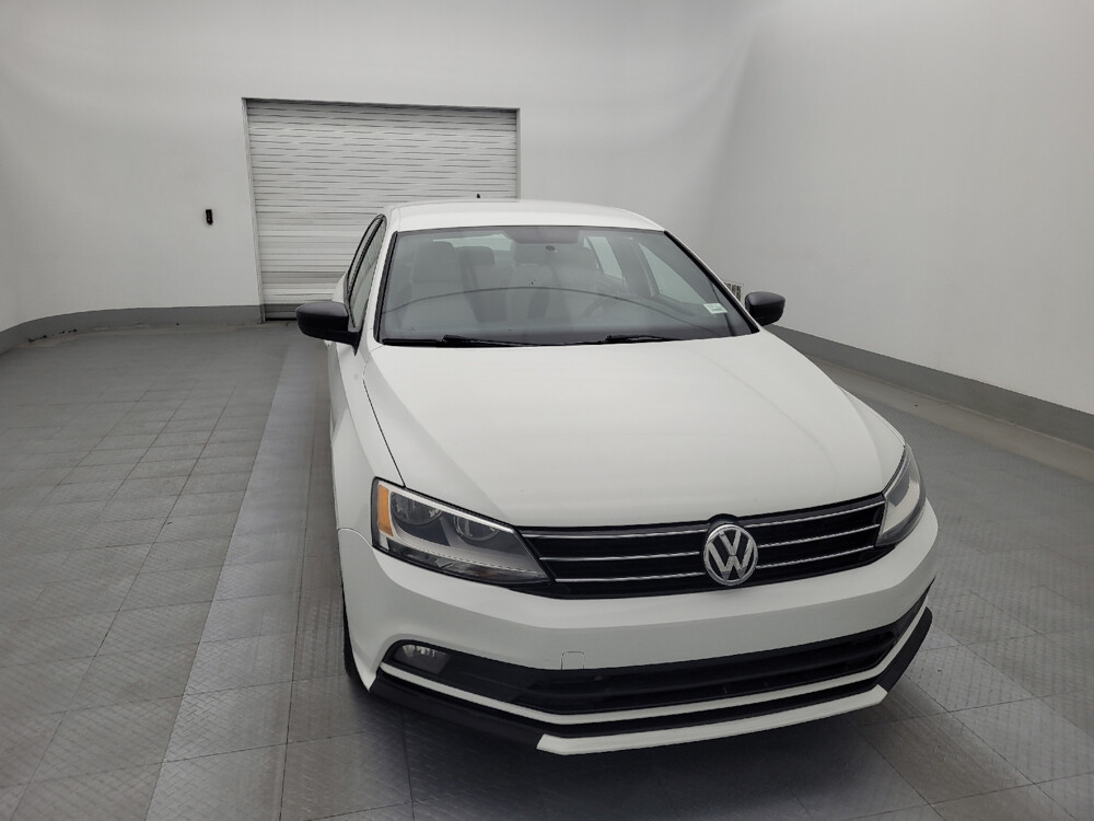 2016 Volkswagen Jetta in Tallahassee, FL 32304 - 18026110 14