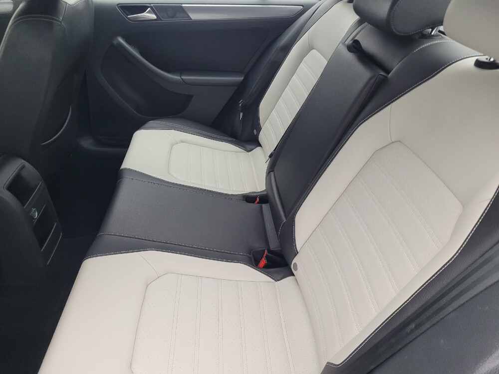 2016 Volkswagen Jetta in Tallahassee, FL 32304 - 18026110 18