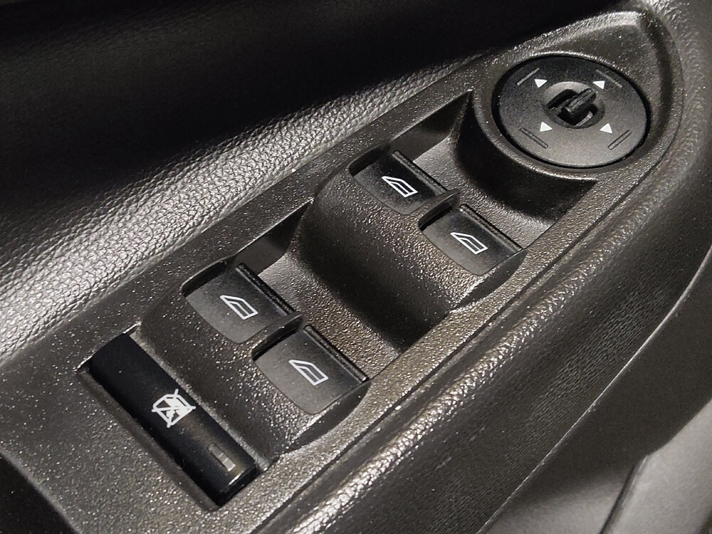 2017 Ford Escape in Savannah, GA 31419 - 18026332 27