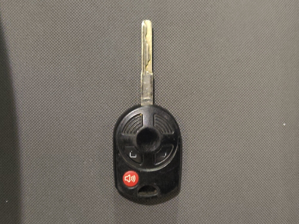 2017 Ford Escape in Savannah, GA 31419 - 18026332 32