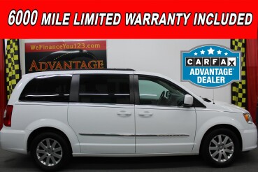 2016 Chrysler Town & Country in Quakertown, PA 18951