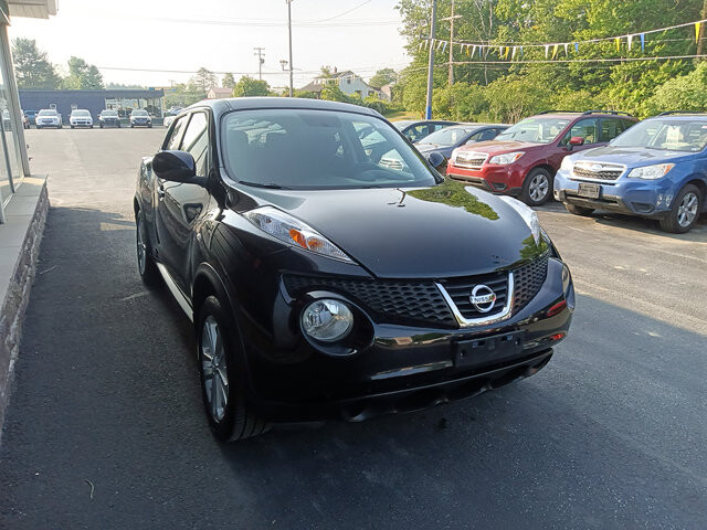 2011 Nissan Juke in DuBois, PA 15801 - 18026677 4
