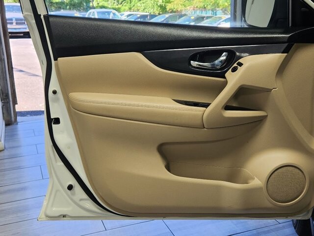 2020 Nissan Rogue in Cinnaminson, NJ 08077 - 18027034 10