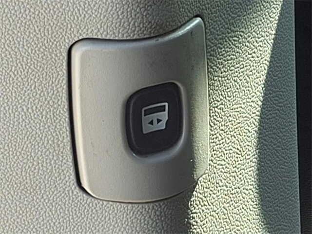 2015 Chrysler Town & Country in Troy, IL 62294-1376 - 18027470 21