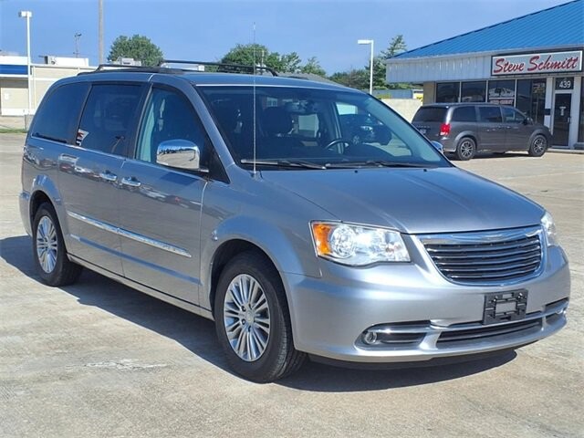 2015 Chrysler Town & Country in Troy, IL 62294-1376 - 18027470 29