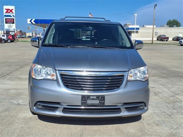 2015 Chrysler Town & Country in Troy, IL 62294-1376 - 18027470 30