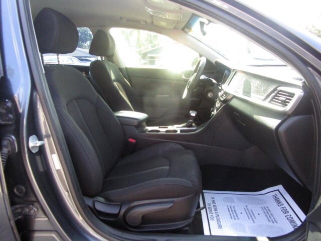 2020 Kia Optima in Tampa, FL 33604-6914 - 18027476 8